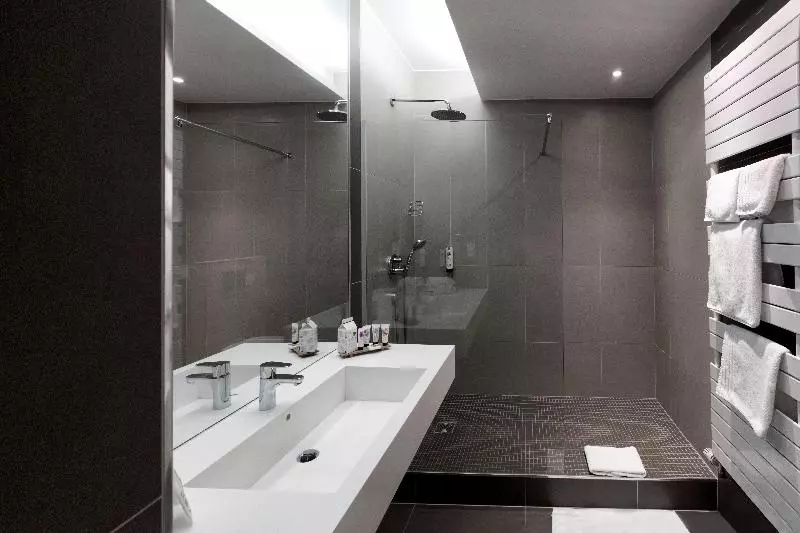 سوئیت با تخت بزرگ, Holiday Inn Express Hotel & Suites San Antonio Rivercenter Area, An Ihg