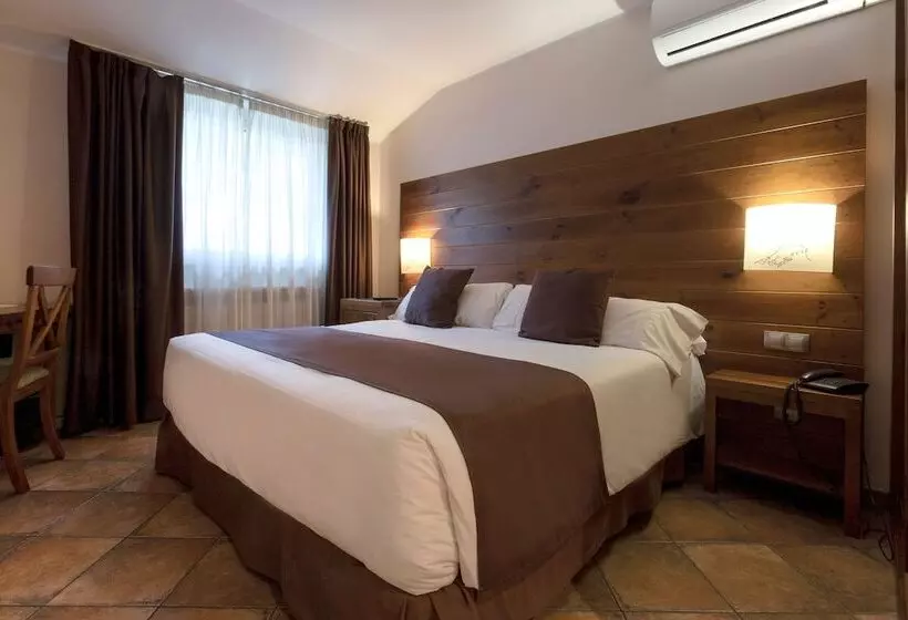 اتاق استاندارد, Magic La Massana by Nexta