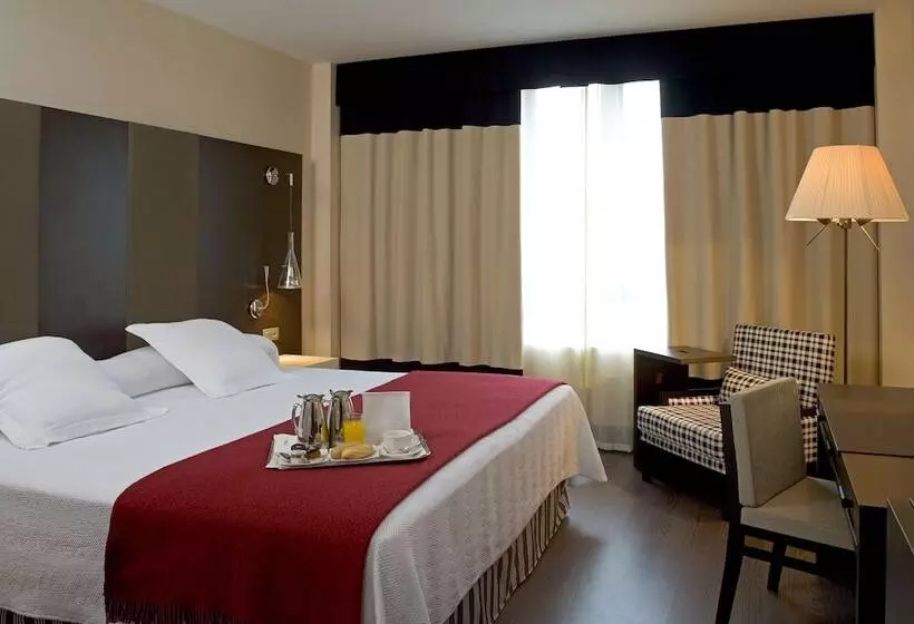 اتاق استاندارد یک نفره, NH Valladolid Balago