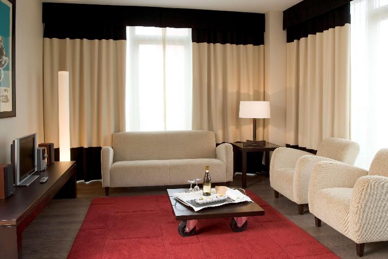 سوییت جونیور, NH Valladolid Balago