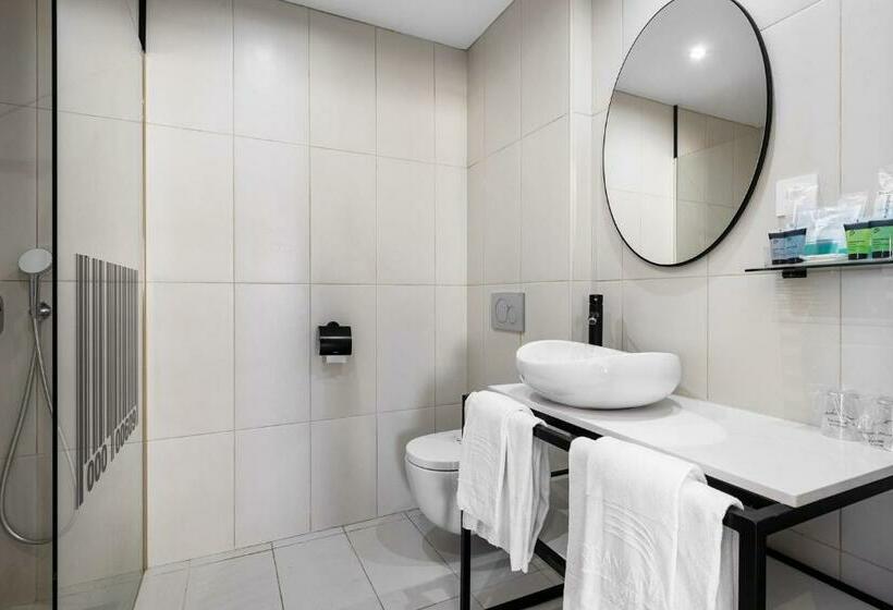 豪华房间, Urban Anaga