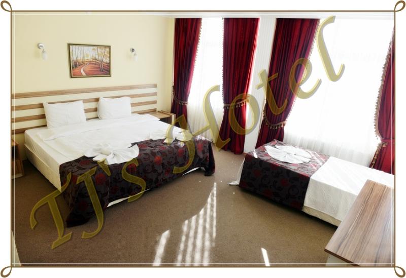 家庭间, Urban Anaga