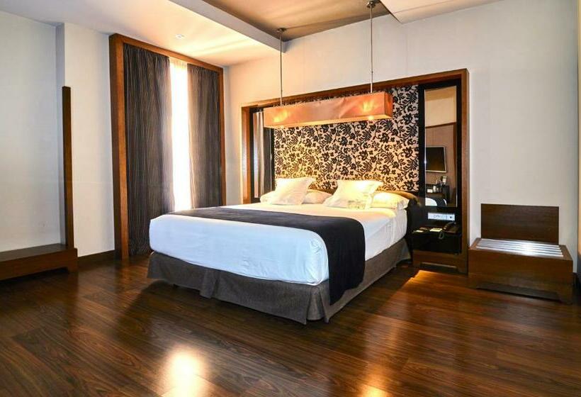 اتاق استاندارد با بالکن, Vincci Soho