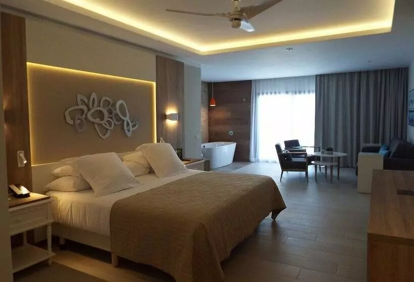 سوییت جونیور لوکس, Bahia Principe Escape Ambar - Adults Only - All Inclusive