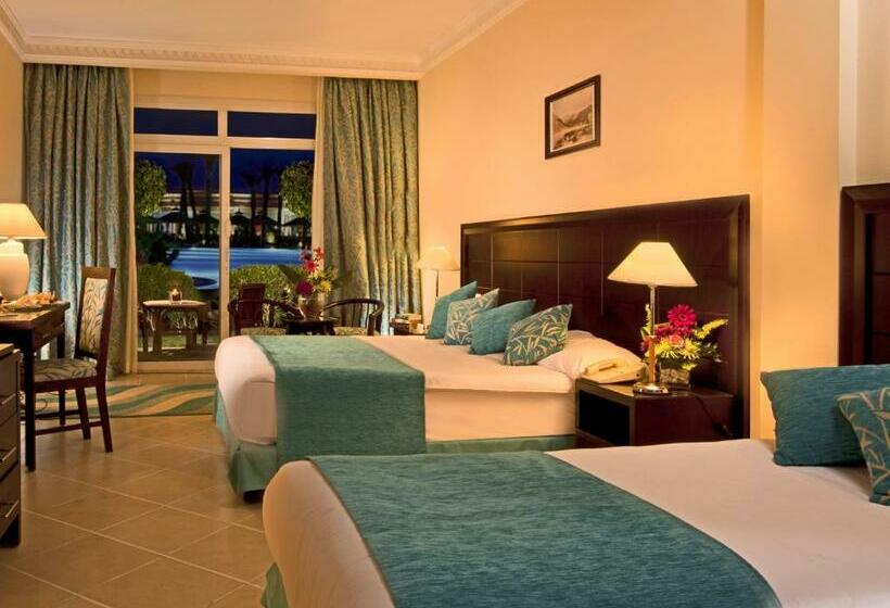 プールの見えるスタンダードトリプルルーム, Sierra Sharm El Sheikh