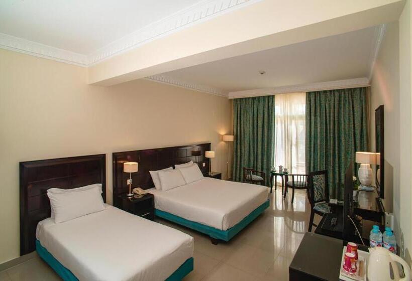 プールの見えるスタンダードトリプルルーム, Sierra Sharm El Sheikh