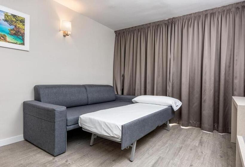 침실 2개 아파트, Veramar Apart