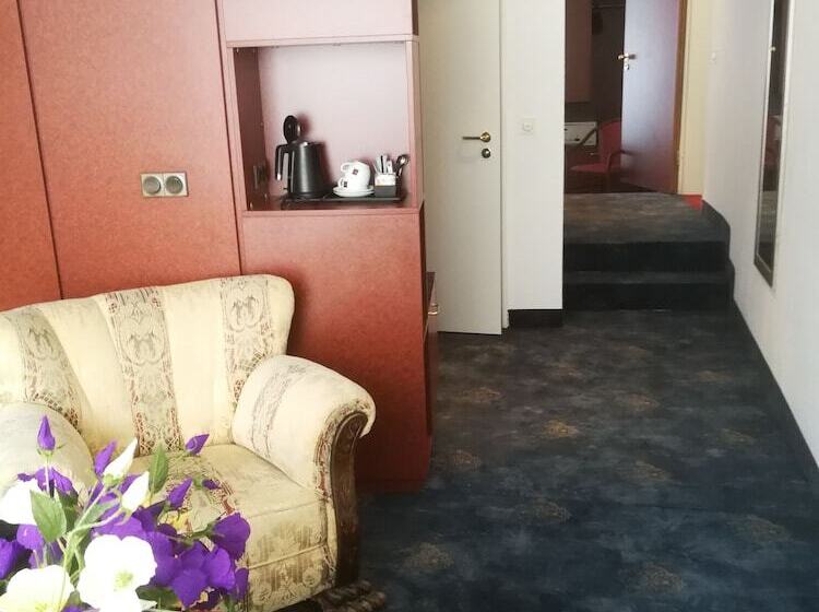 סוויטה, An Der Philharmonie