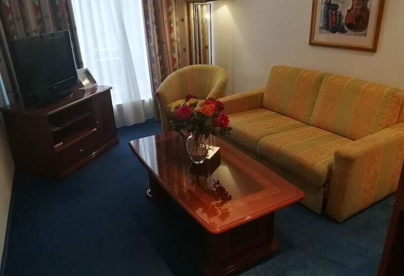 סוויטה, An Der Philharmonie