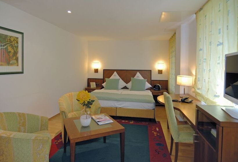 חדר דלוקס, An Der Philharmonie