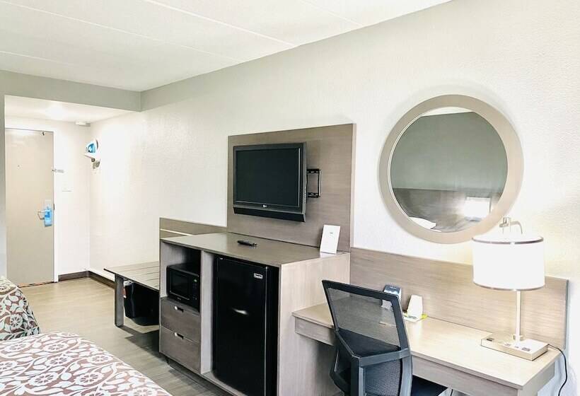 Номер Стандарт 2 Двуспальные Кровати, Days Inn By Wyndham Sharonville