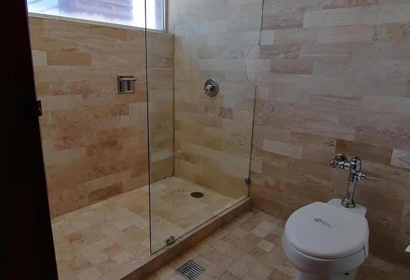 اتاق استاندارد, Del Prado