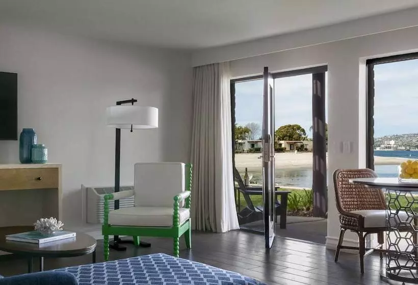 スイート, Paradise Point Resort & Spa