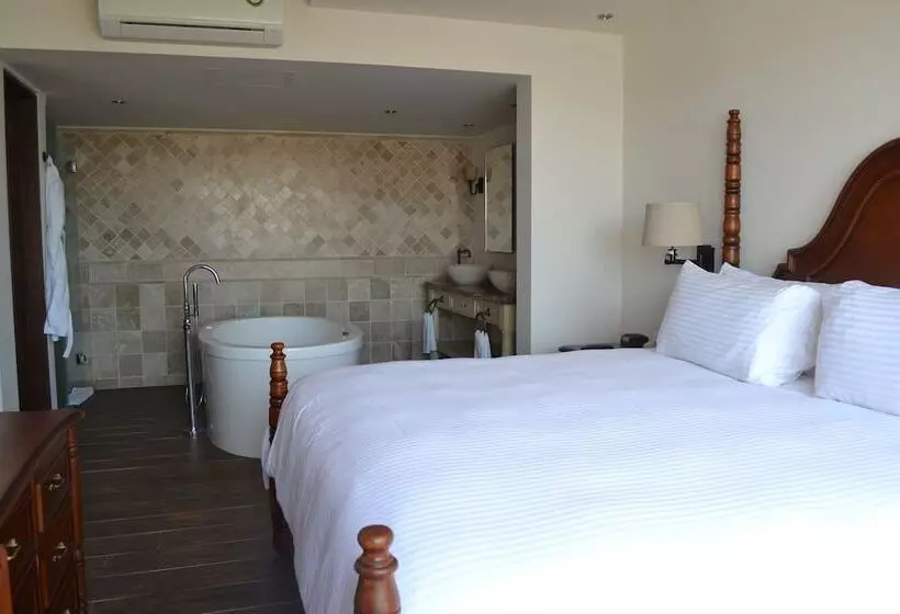 スイート, Sandos Finisterra All Inclusive