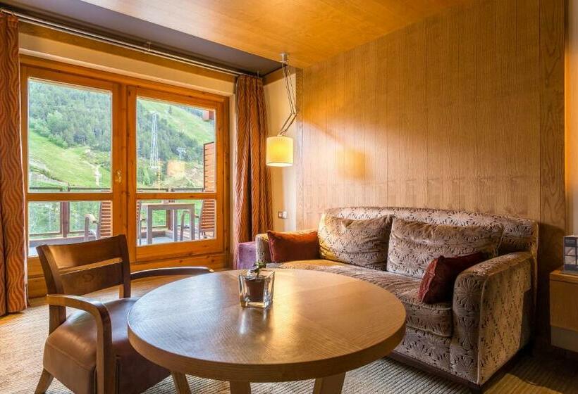 سوییت جونیور لوکس, Sport Hotel Hermitage & Spa