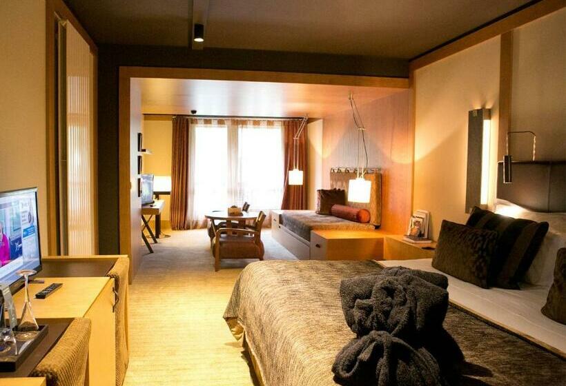 سوئیت جونیور پریمیوم, Sport Hotel Hermitage & Spa