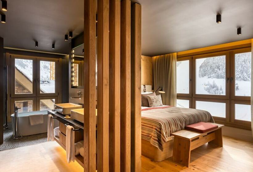 اتاق استاندارد با چشم‌انداز کوهستان, Sport Hotel Hermitage & Spa