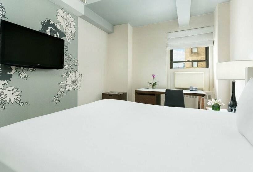 行政房间, Stewart