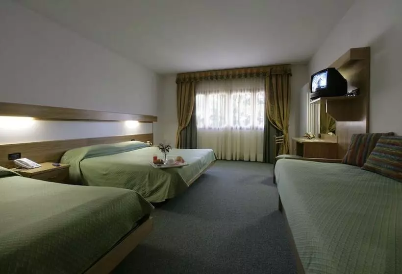 コンフォートルーム, Liberty Hotel Malé