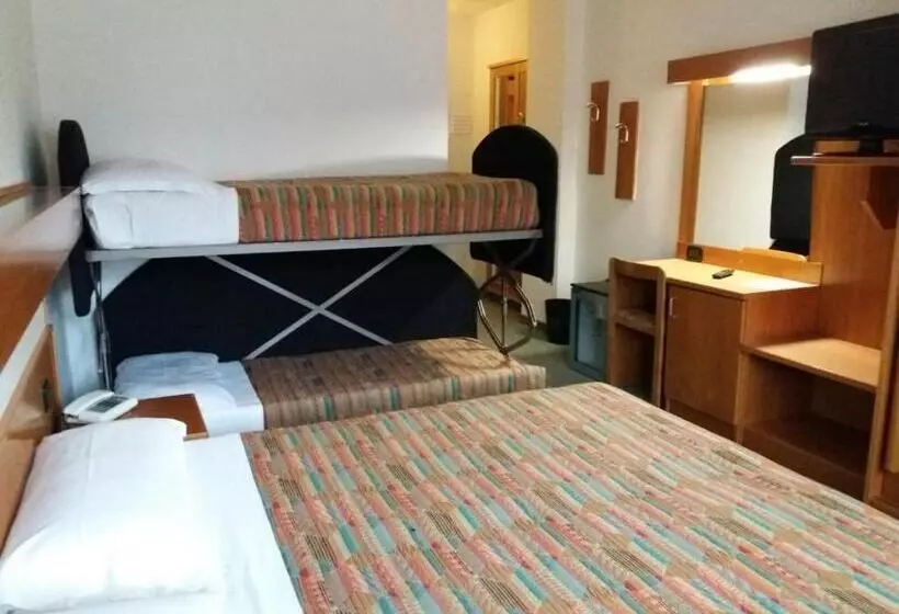 スタンダード４人部屋, Liberty Hotel Malé