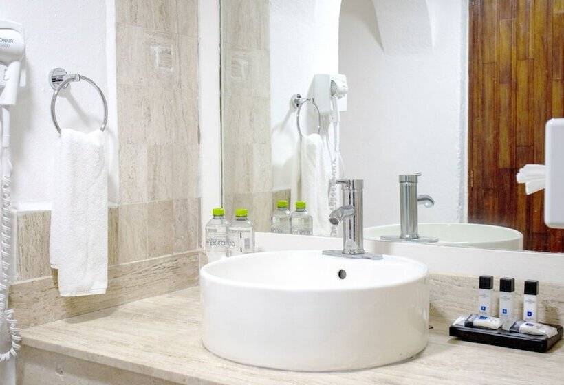 غرفة قياسية بلس, Marina Resort & Beach Club