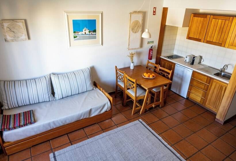 Апартаменты 1 Спальня, Apartamento Porto Covo