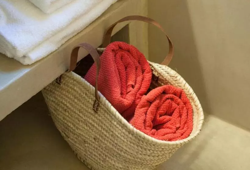 اتاق استاندارد, Hostal Sa Rascassa