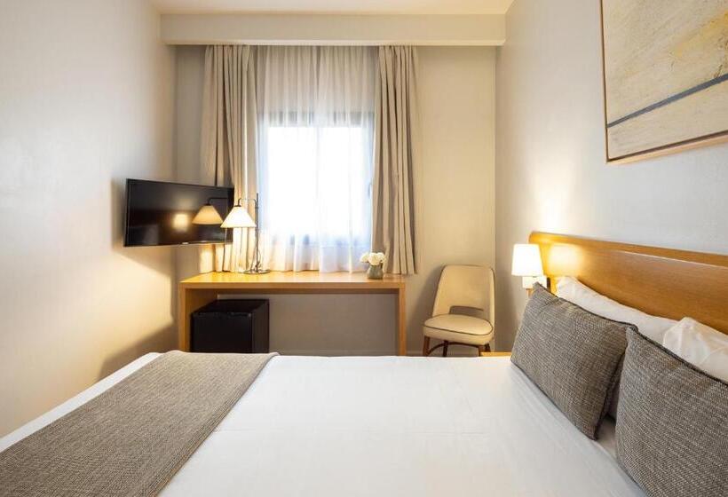 Номер Basic, Arc La Rambla