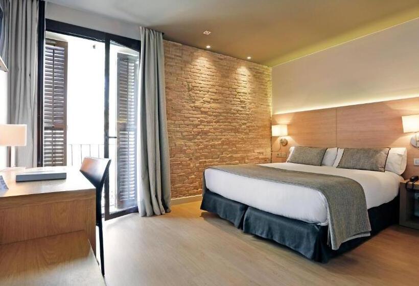 Номер Стандарт Вид на Город, Arc La Rambla