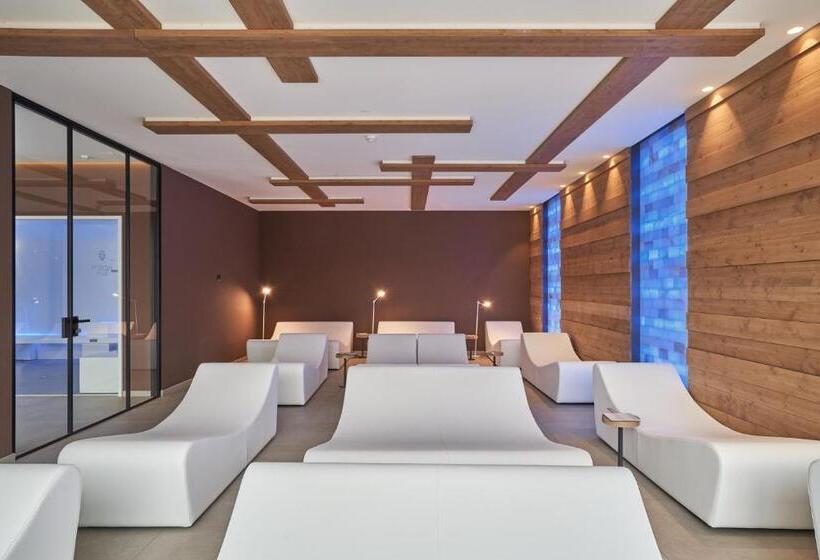 Полулюкс, Borgo Lanciano