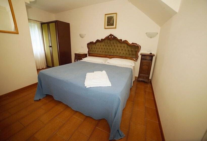 اتاق استاندارد, Canada