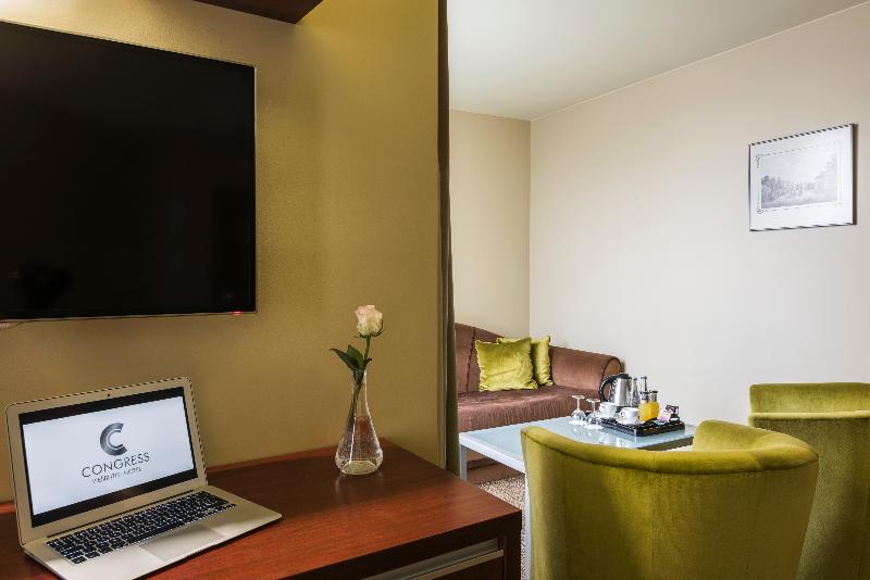 سوییت جونیور, Congress