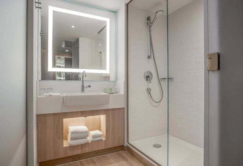 غرفة ديلوكس سرير كينج, The Jangle Hotel   Paris   Charles De Gaulle   Airport