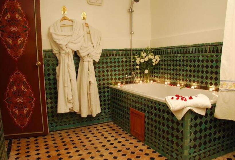 سوئیت رویال, Riad El Ghalia