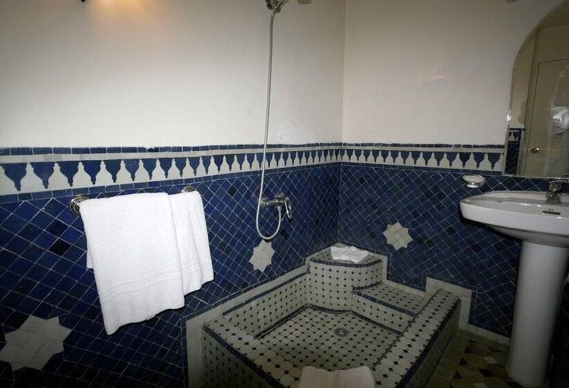 سوییت جونیور, Riad El Ghalia