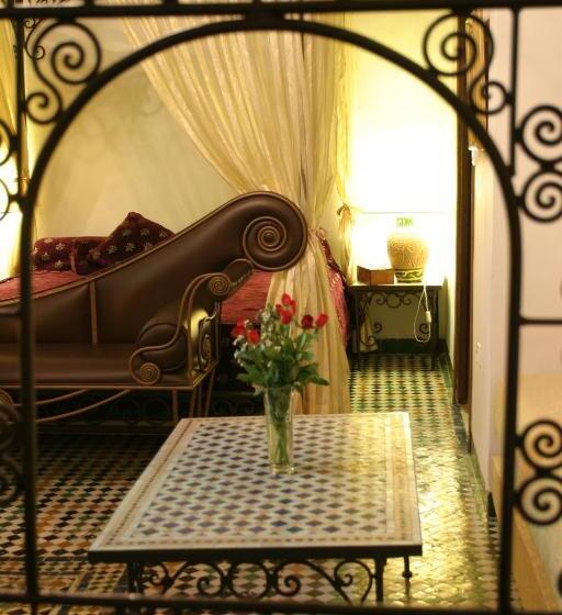 سوییت سوپریور, Riad El Ghalia