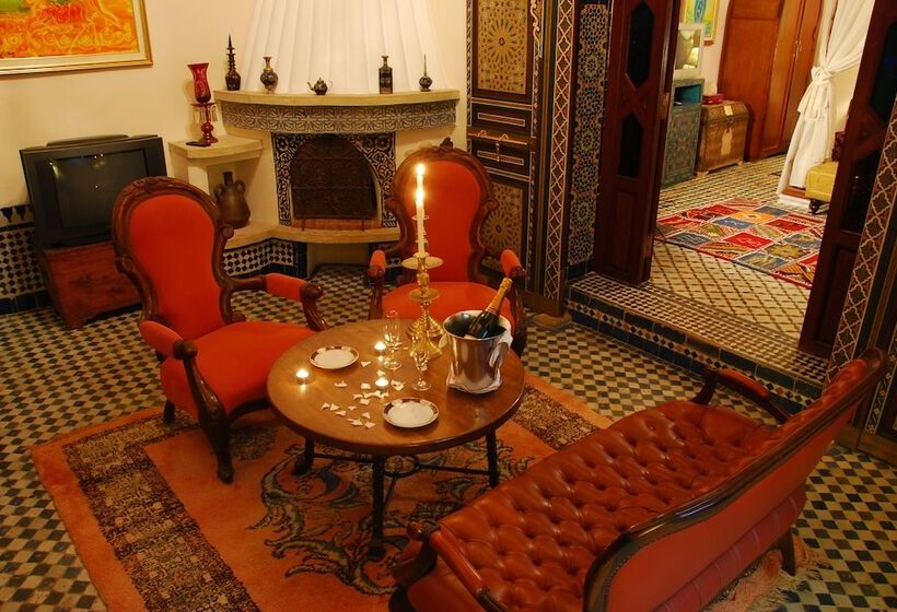 سوئیت رویال, Riad El Ghalia