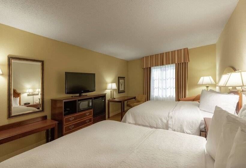 Номер Executive, Hampton Inn & Suites Vicksburg