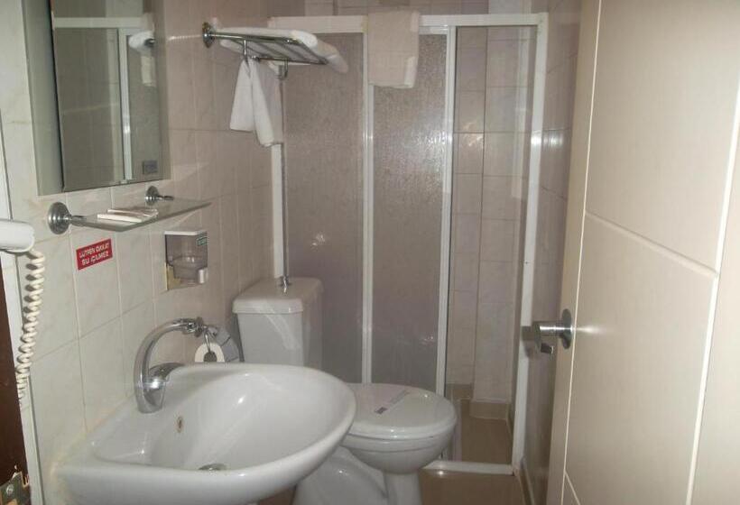 اتاق استاندارد, Kucuk Velic