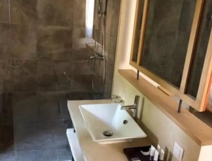 اتاق استاندارد با بالکن, Movenpick Resort Lamantin Saly