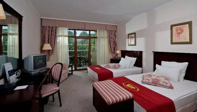 اتاق استاندارد با چشم‌انداز پارک, Melia Grand Hermitage All Inclusive