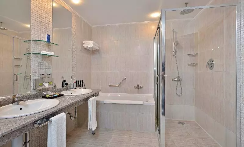 اتاق استاندارد با چشم‌انداز پارک, Melia Grand Hermitage All Inclusive