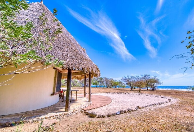 بانگلوی استاندارد 2 خوابه, Punta Teonoste