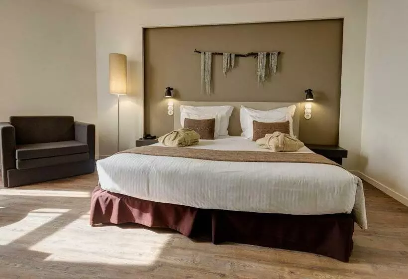 سوییت, Purala Wool Valley Hotel & Spa