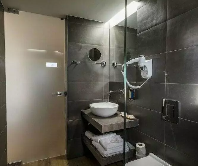 اتاق اجرایی, Purala Wool Valley Hotel & Spa