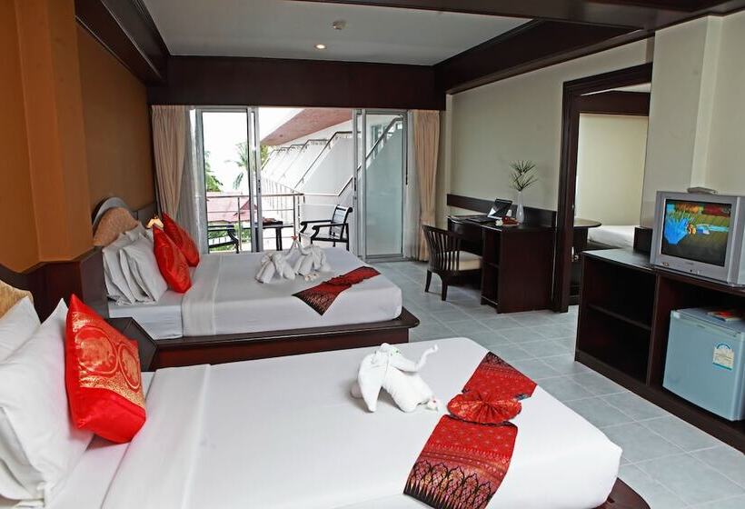 家庭间, Samui First House