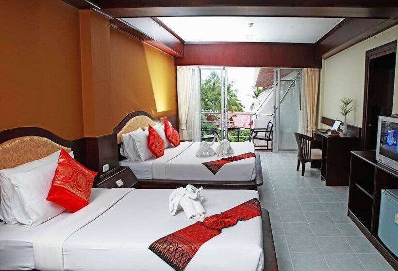 家庭间, Samui First House