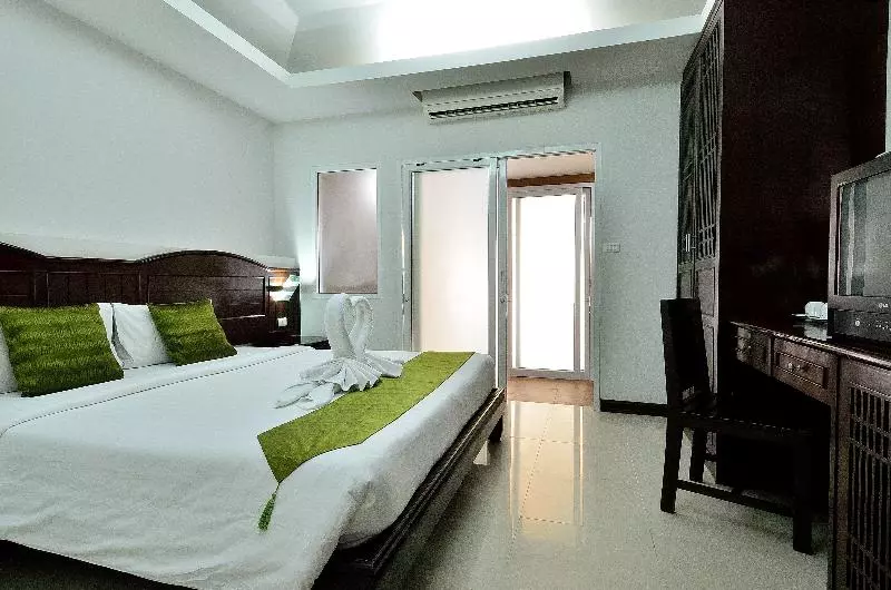اتاق استاندارد, Samui First House