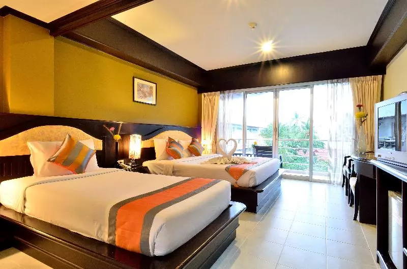 اتاق لوکس, Samui First House