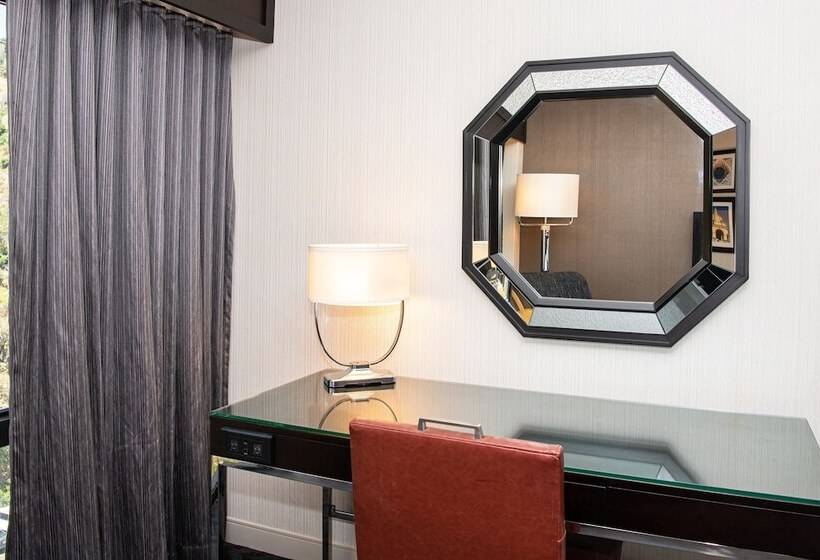 标准间带双人床, Sheraton Mission Valley San Diego